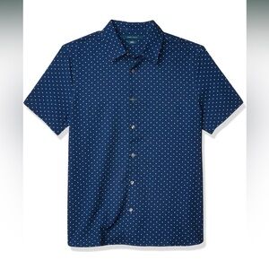 Perry Ellis Short Sleeve Button Down